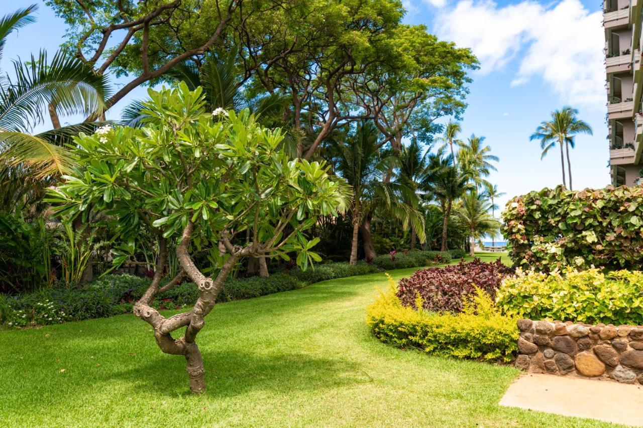 The Whaler Resort Lahaina Bagian luar foto